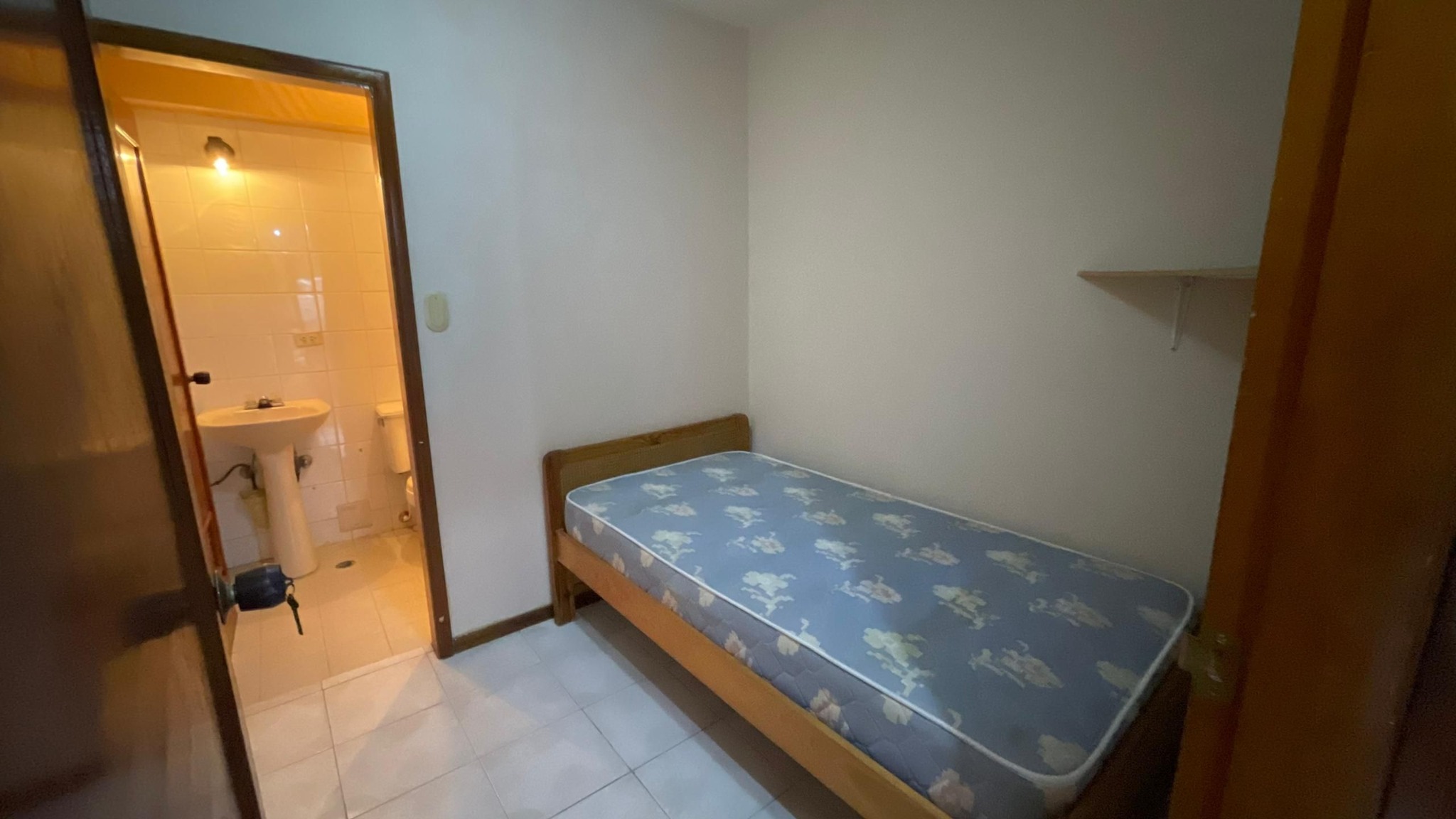 Apartment For Sale - Apartamento en Venta El Parral